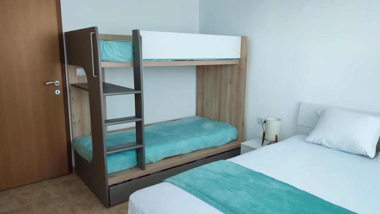 Cozy Apartment With Sea View And Free Parking Поморие Екстериор снимка