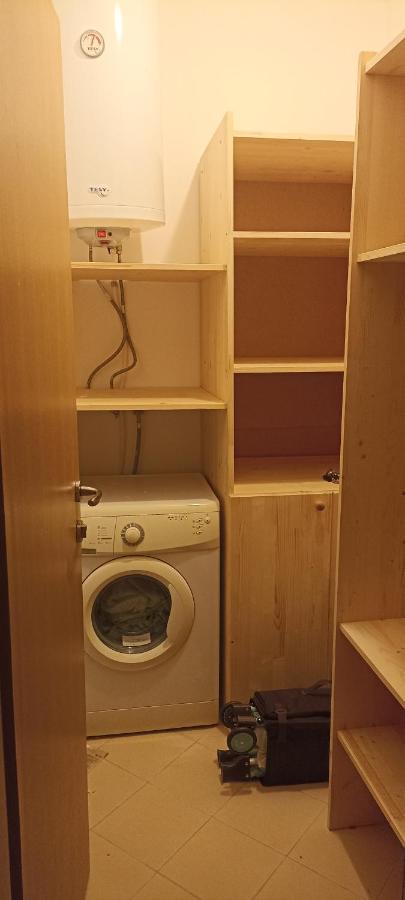 Cozy Apartment With Sea View And Free Parking Поморие Екстериор снимка