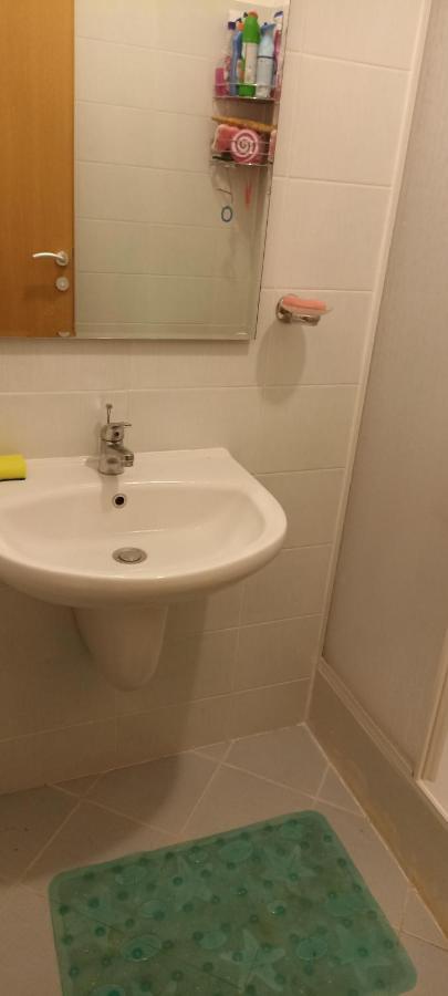 Cozy Apartment With Sea View And Free Parking Поморие Екстериор снимка